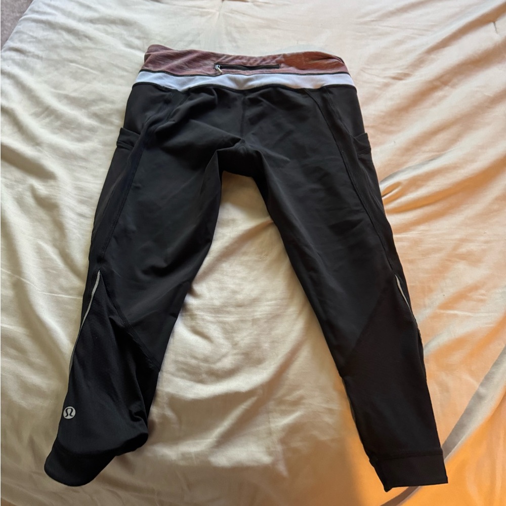Lululemon Black and Brown Leggings - Picture 4 of 7